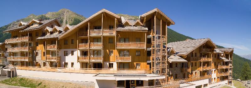 Madame Vacances Residence Le Parc Des Airelles Les Orres Exteriér fotografie